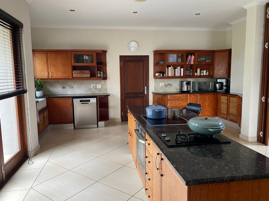 5 Bedroom Property for Sale in Cloudy Creek Free State